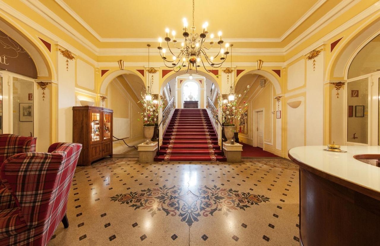 Hotel Marienhof Райхенау Экстерьер фото