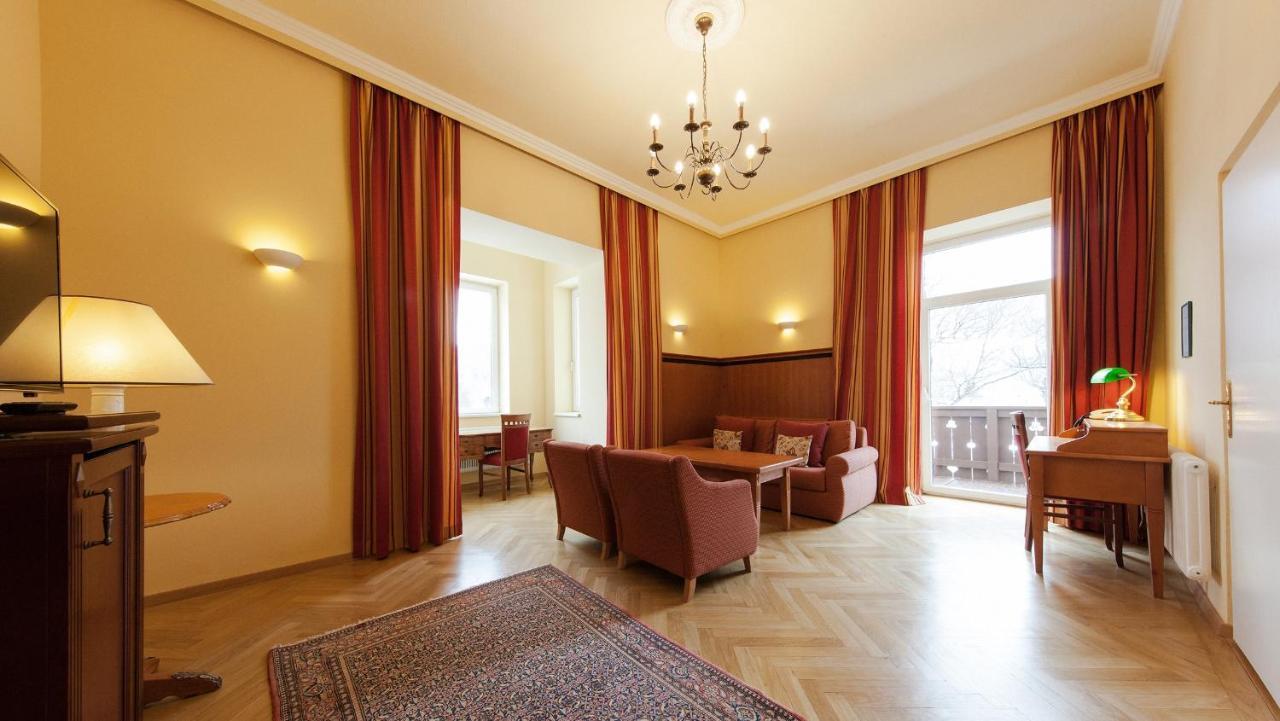 Hotel Marienhof Райхенау Экстерьер фото