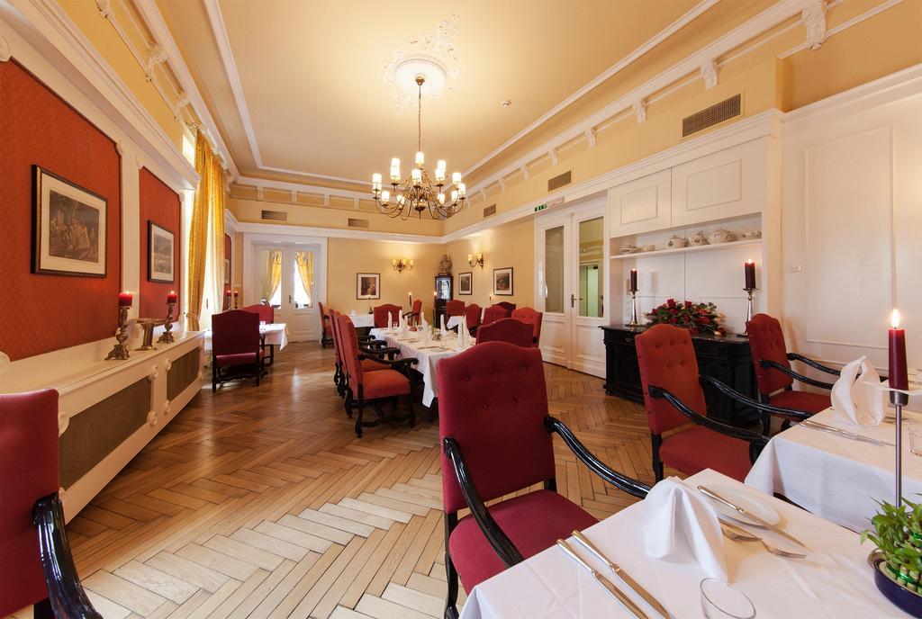 Hotel Marienhof Райхенау Экстерьер фото